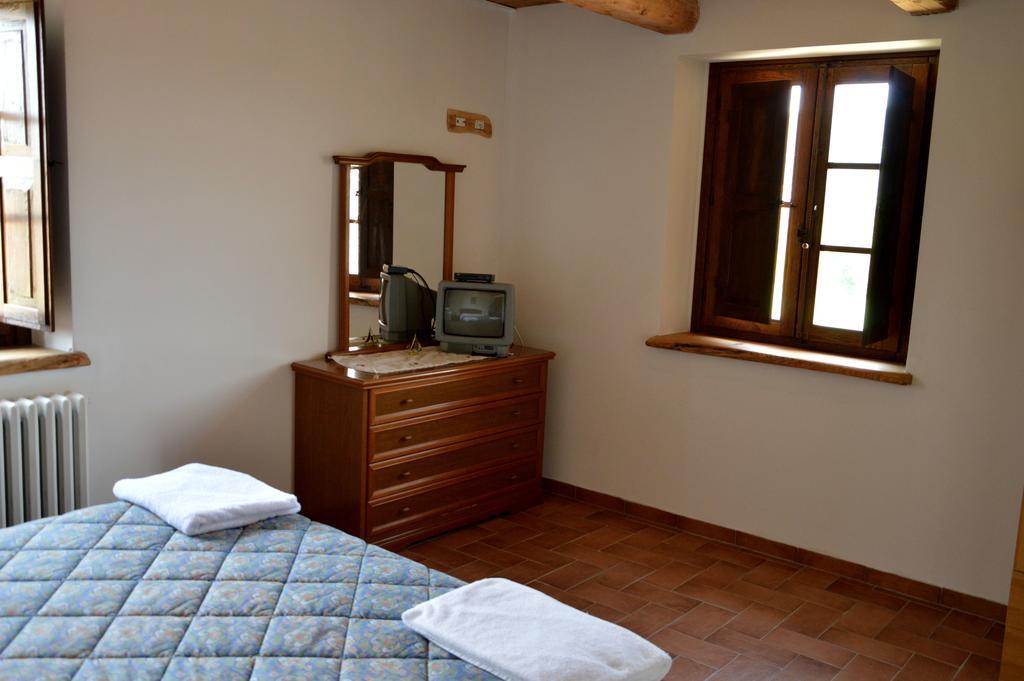 Agriturismo La Collina Villa Massa Martana Ruang foto