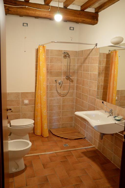 Agriturismo La Collina Villa Massa Martana Ruang foto